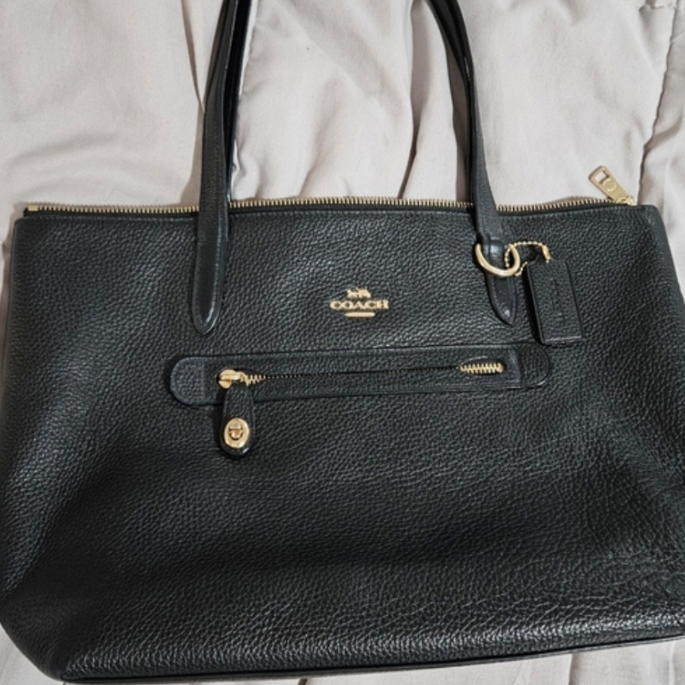 Coach Black Pebbled Leather Shoulder Bag